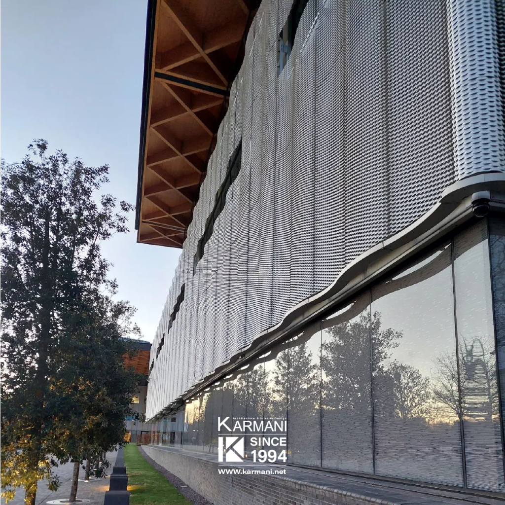استرچمتال؛ متریالی انعطافپذیر برای طراحیهای خلاقانه و کاربردی | گروه معماری کارمانی 3. استرچمتال و طراحی نماهای مدرن: نمایی خلاقانه با انعطافپذیری بالا